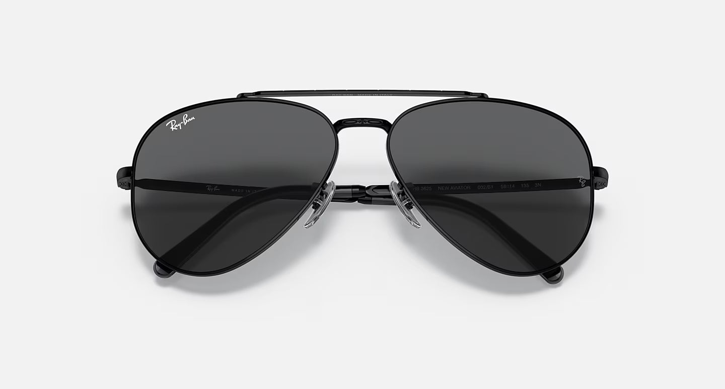 RAY-BAN NEW AVIATOR BLACK FRAME W/DARK GREY LENS