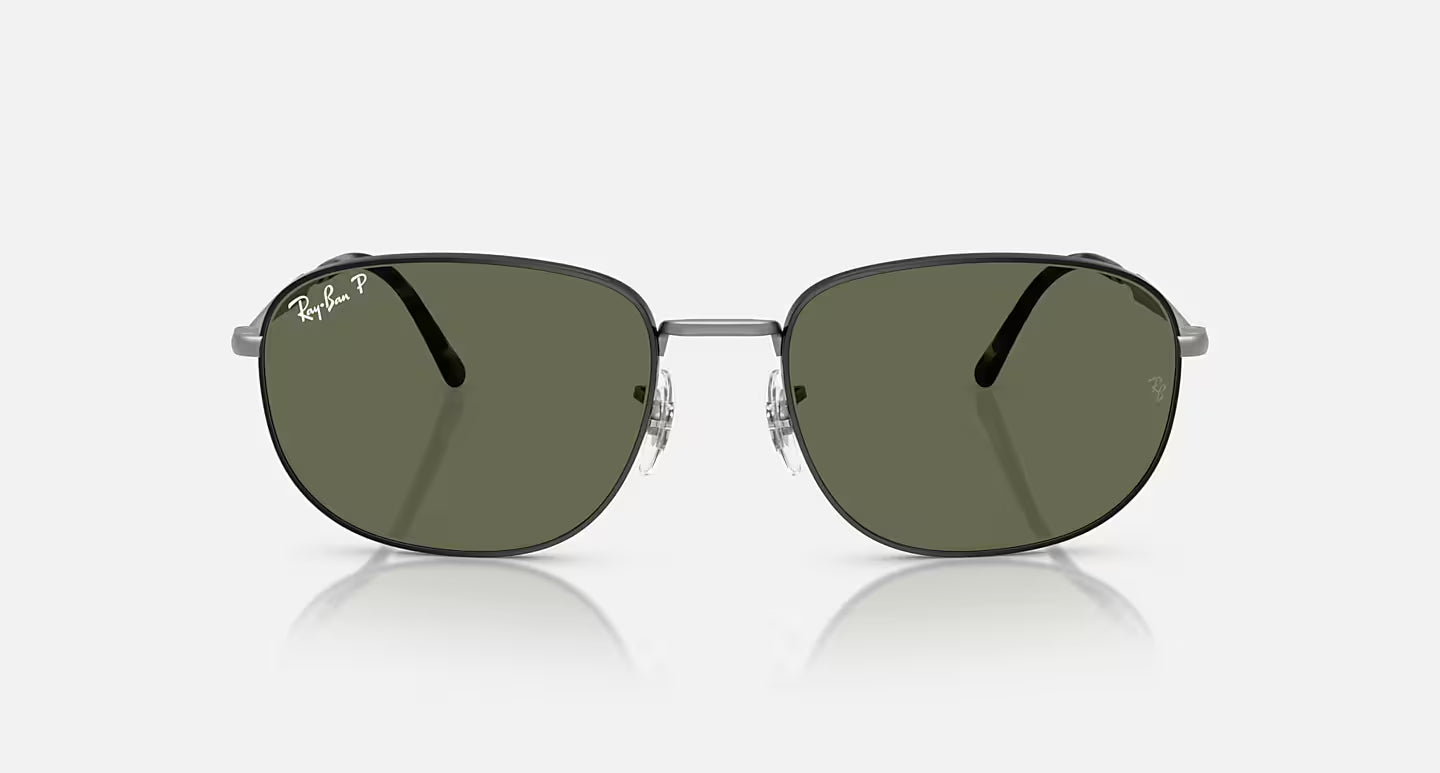 RAY-BAN MATTE BLACK ON MATTE GUNMTL FRAME W/GREEN POLARIZED LENS