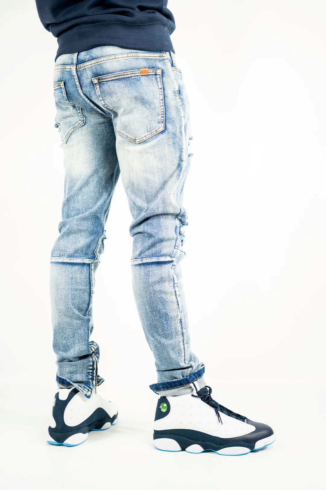 UBUNTU GENESIS JEANS - FADED BLUE