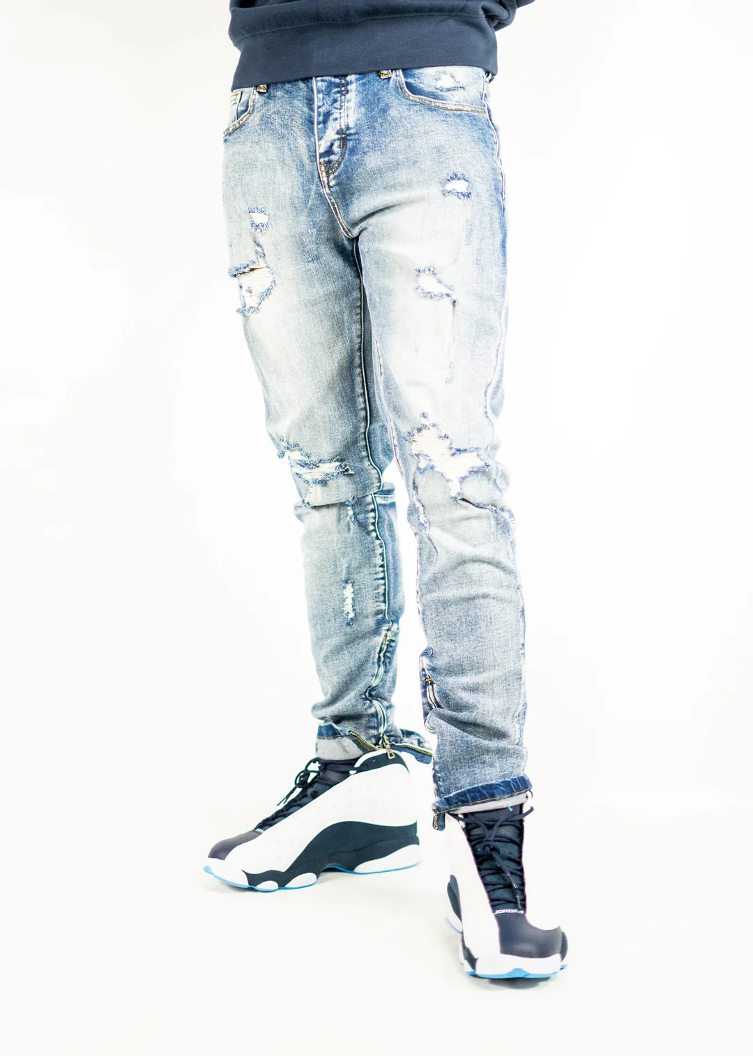 UBUNTU GENESIS JEANS - FADED BLUE
